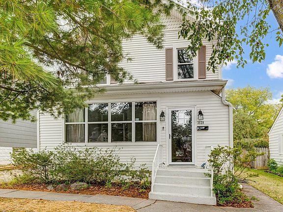 2nd image of 3129 Clifford Ave