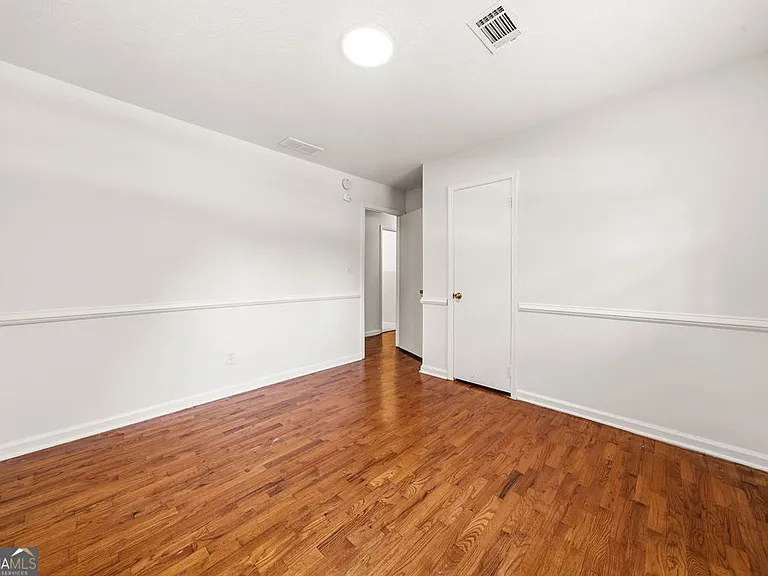 3940 Hubert Dr — Photo 27
