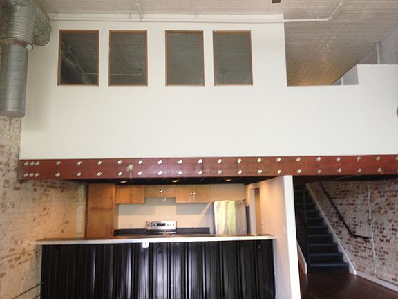 3rd image of 319 W Broad St APT 3A