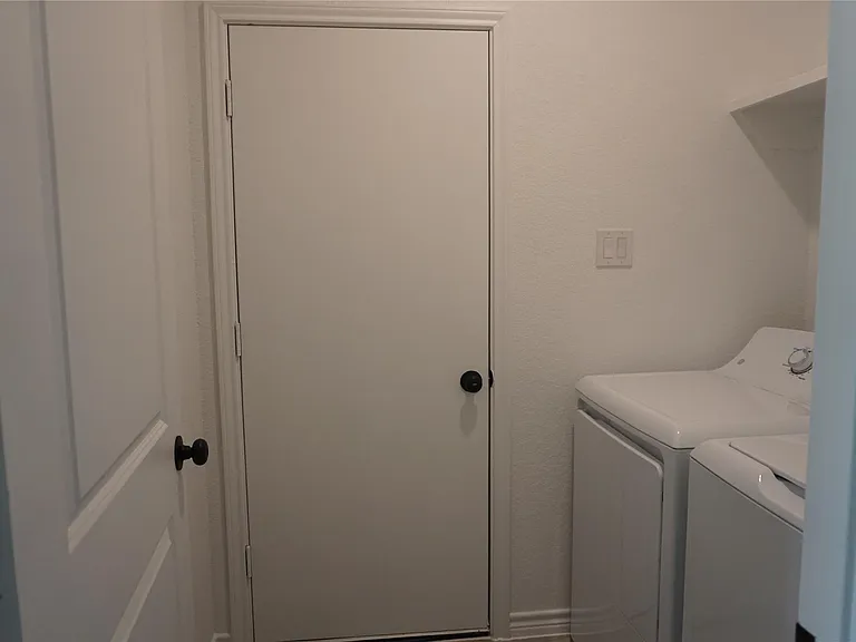 10088 Calandar — Photo 21