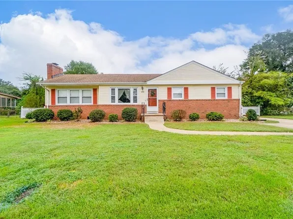 425 Guynn Ave, Chesapeake, VA 23323