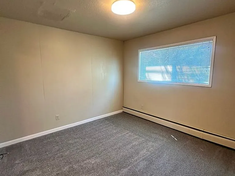 2544 Union St — Photo 59