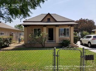 564 W K St, Colton, CA 92324