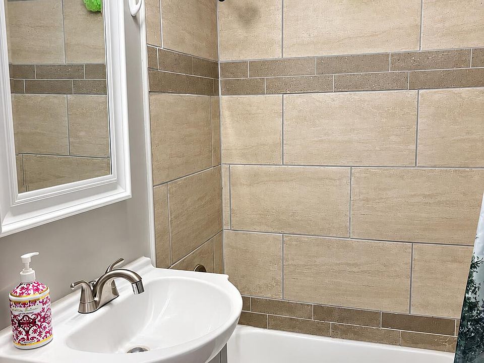 39 Gerdon Ave, photo 11