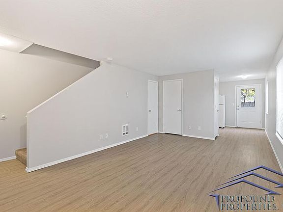 4th image of 1444 NE Thomas Ct
