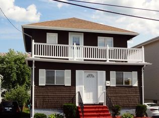 1000 N Shore Rd, Revere, MA 02151