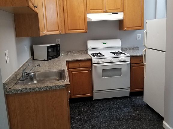 4th image of 1517 W Norris St