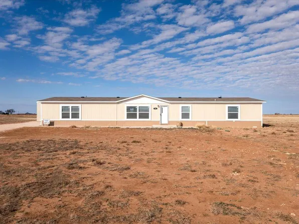 516 Sage Rd, Tahoka, TX 79373