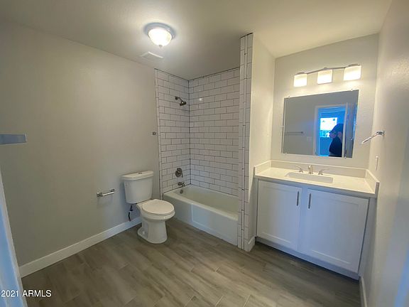 5th image of 1310 W Cochise Dr #4