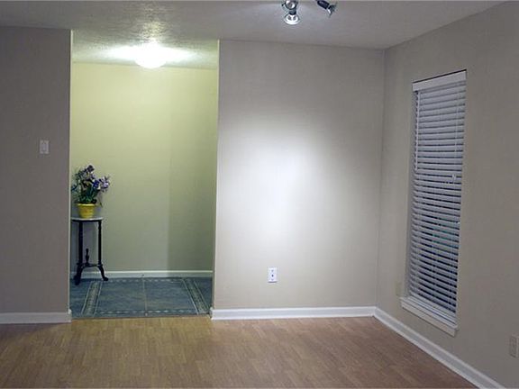 4th image of 7214 Dogwood Trail Dr