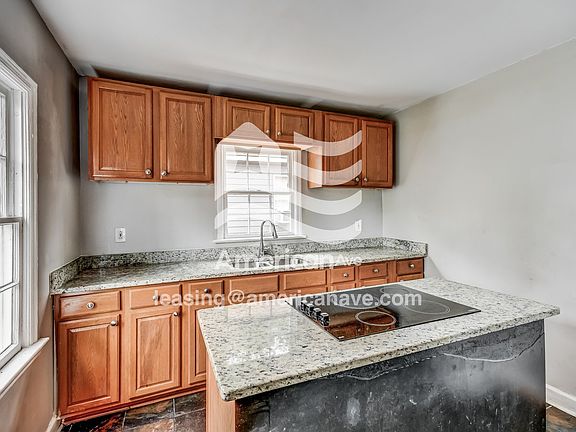 1565850_005_wm_-_kitchen_13218512.jpg