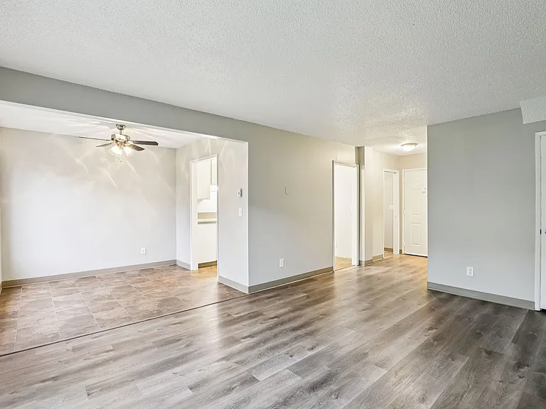 PARK PLACE APARTMENTS - YOUR HOME IS HERE! - UP TO 6 WEEKS FREE! PLUS $99 OAC MOVE-IN SPECIAL! — Photo 20
