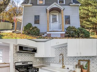 4570 Fairview Rd, Columbia, PA 17512