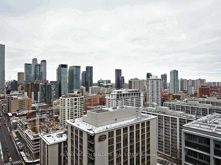 7 Grenville St #2609 — Photo 32