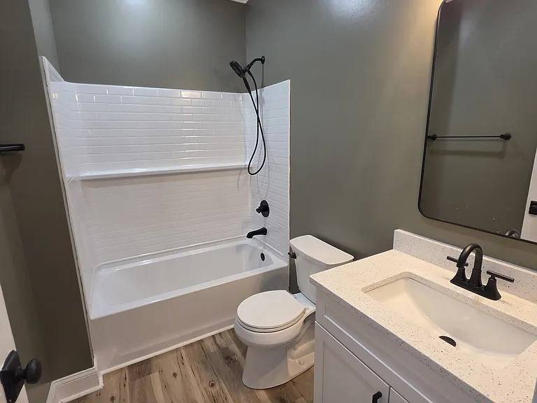 118 Hawkins Ave #201 — Photo 7