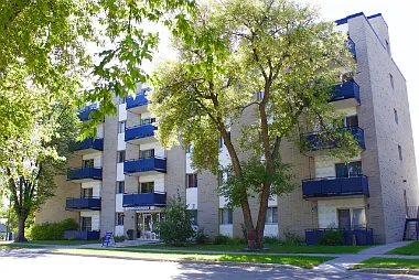 415 Saint Jean Baptiste