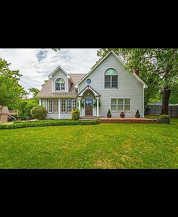 4th image of 3405 Whittaker Ave