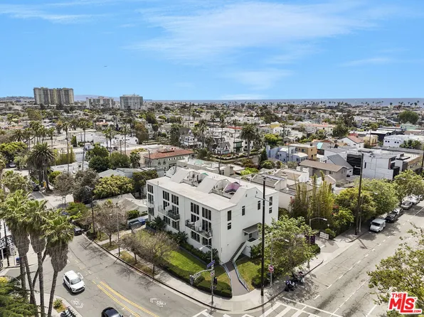 2201 Ocean Ave, Venice, CA 90291