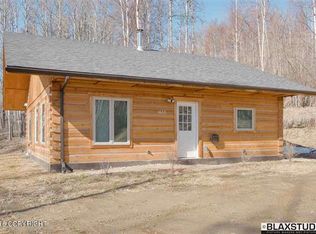 1613 Pennyweight Dr, Fairbanks, AK 99712