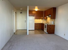 55 S Kukui St