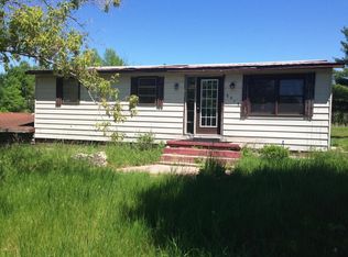 8618 230th Ave, Reed City, MI 49677