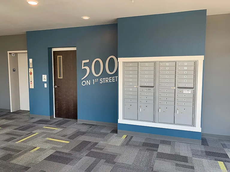 500 on 1st — Photo 37