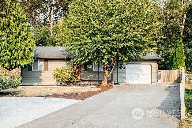 1st image of 8386 Grouse Crescent Dr