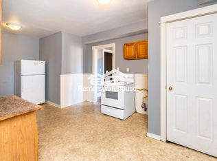568 Farrington St APT 1, Saint Paul, MN 55103