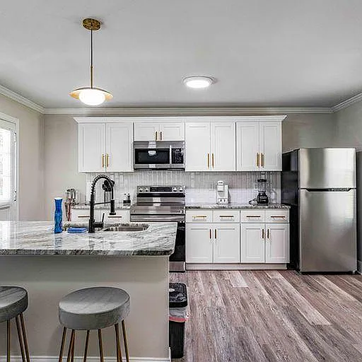 1113 E Oak Dr — Photo 13
