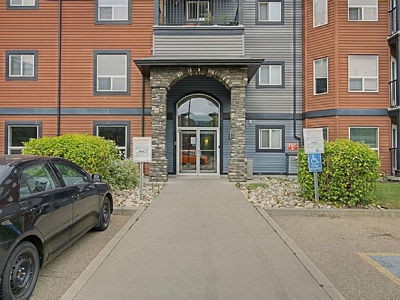 3rd image of 400 Silver Berry Rd NW #409