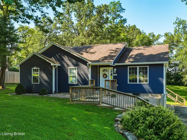 235 Fireside Dr, Brandenburg, KY 40108