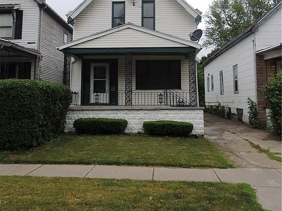 2nd image of 12 Frankfort Ave