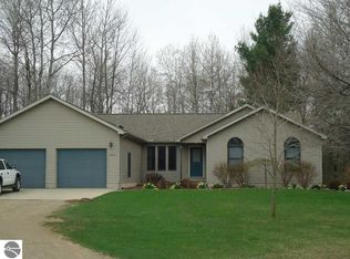4599 W Pere Marquette Rd, Coleman, MI 48618
