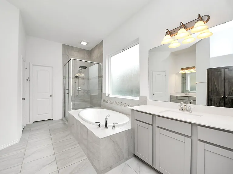 2210 Captain Davis Dr — Photo 14