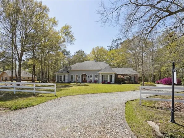 415 Dummy Line Rd, Madisonville, LA 70447