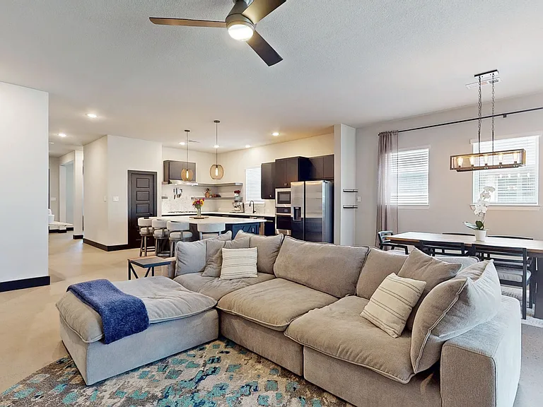 2504 Lazy Dog Ln — Photo 13