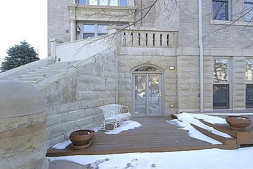 2nd image of 1140 Columbine St APT 101