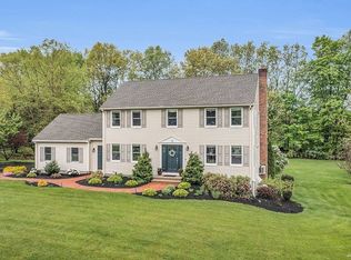 15 Cole Rd, Sterling, MA 01564