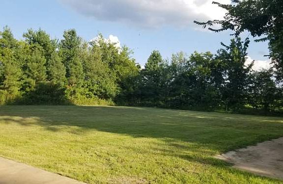 2nd image of 3124 Dover Rd