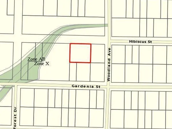 11816 Hibiscus St, Fountain, FL 32438