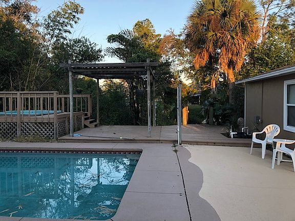4th image of 124 Aqua Ct