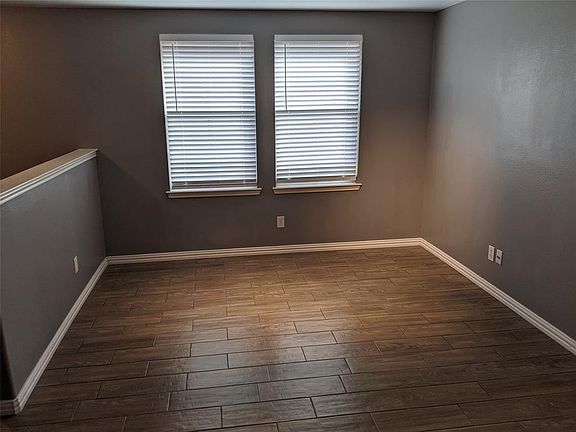 5th image of 7413 Almondale Dr