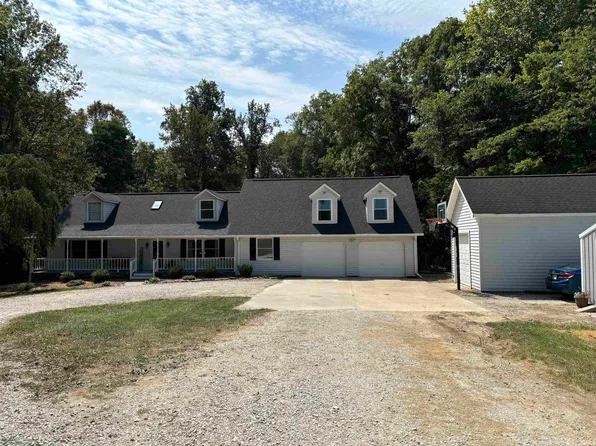 7567 E Bobe Rd, Bruceville, IN 47516