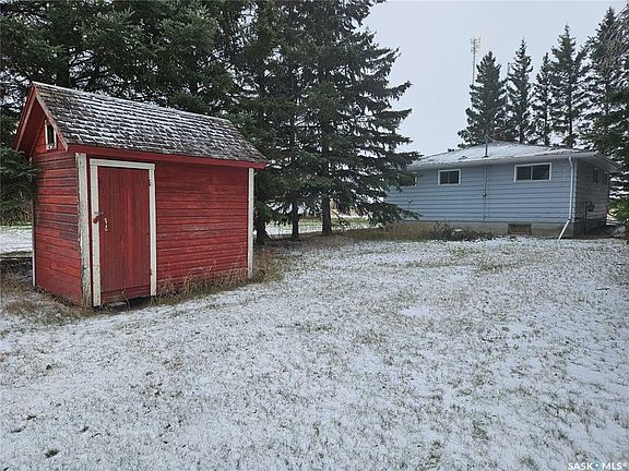 4th image of 309 3rd Ave S