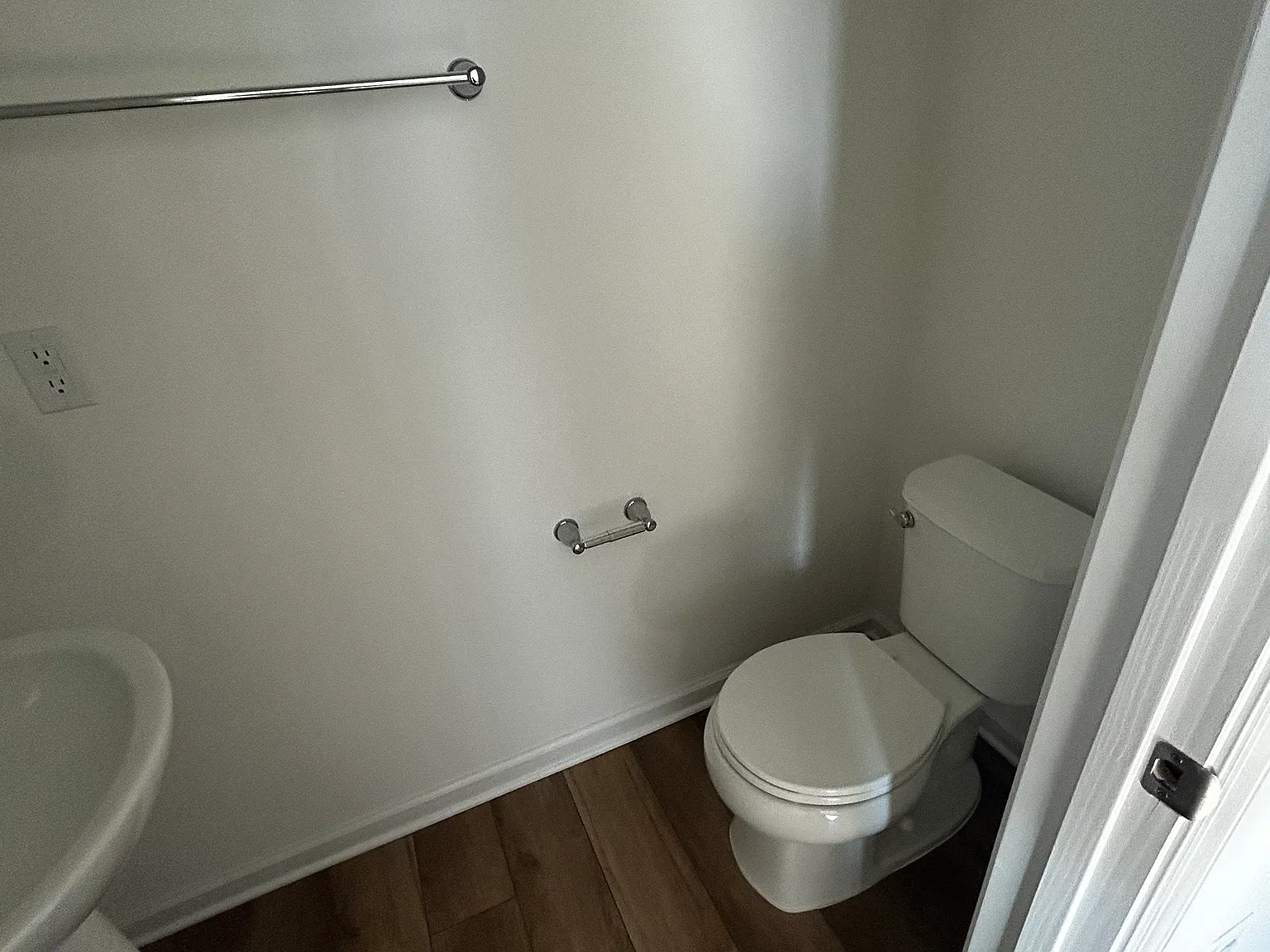 3 bed, 2.5 bath, 1253 sqft, $1,650 — Photo 3