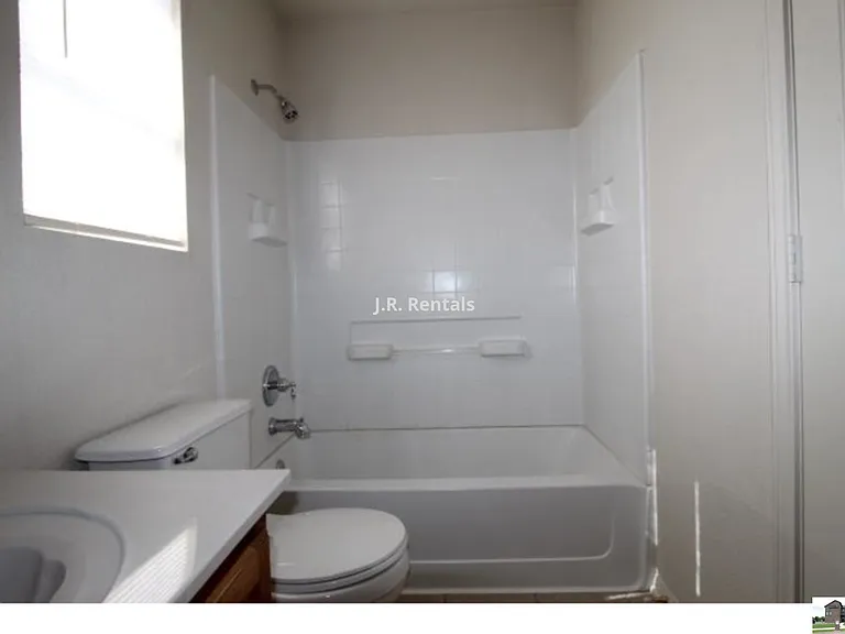 5611 Bertha Dr — Photo 52