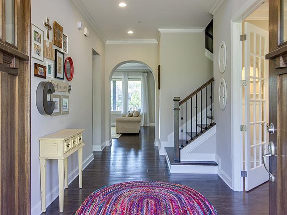 4th image of 2197 Capistrano Way