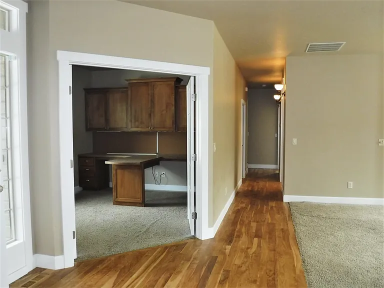 1505 E Daylesford Dr — Photo 11