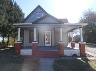 108 SE 2nd St, Abilene, KS 67410