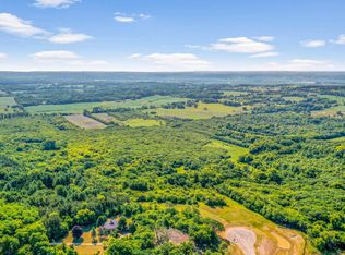 W296S5930 Ancient Oak Trl, Waukesha, WI 53189